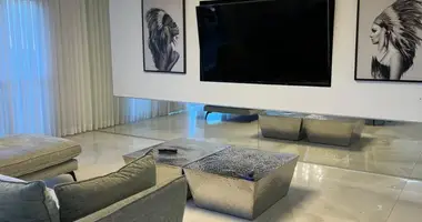 6 room apartment in Israel