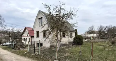 Haus 2 zimmer in Papiarnianski sielski Saviet, Belarus