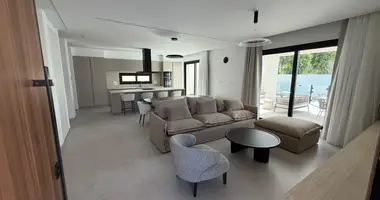 villa de 5 dormitorios en Demos Agiou Athanasiou, Chipre