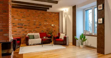 Квартира 3 комнаты в Варшава, Польша