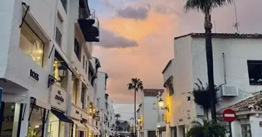 Mieszkanie 2 pokoi w Marbella, Hiszpania