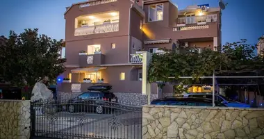 Hotel 1 200 m² en Grad Zadar, Croacia
