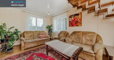 Casa en Veiveriai, Lituania