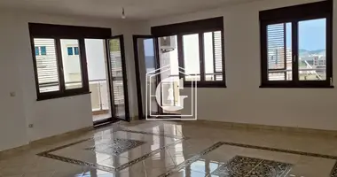 Apartamento 3 habitaciones en Becici, Montenegro