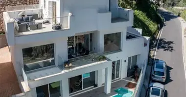 4 bedroom house in Dos Hermanas, Spain