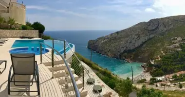 Villa 4 bedrooms in Javea, Spain