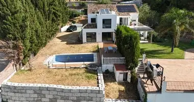 5 bedroom house in Marbella, Spain
