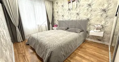 4 room apartment in Muchaviecki sielski Saviet, Belarus