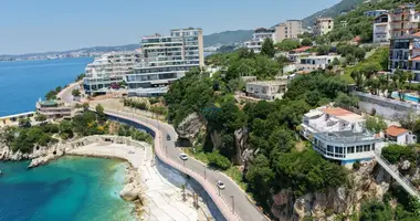 Hôtel en bord de mer à vendre à Vlore Albanie dans Orikum, Albanie
