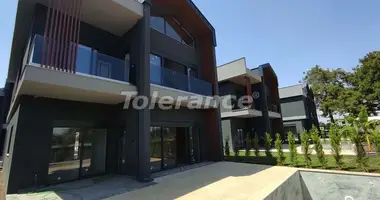 Villa 5 zimmer in Dosemealti, Türkei