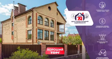 Casa en Viliejka, Belarús