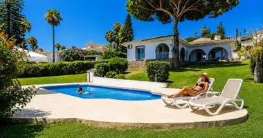 Haus 4 Schlafzimmer in Manilva, Spanien