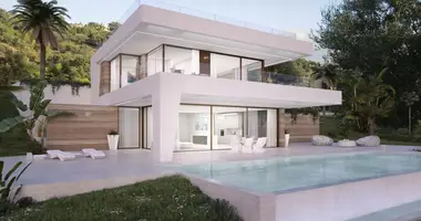 Villa in Estepona, Spain