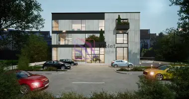 Commercial property 1 100 m² in Podgorica, Montenegro