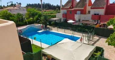 Maison 3 chambres dans Estepona, Espagne