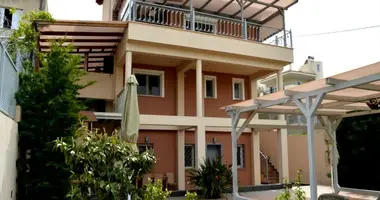 Cottage 4 bedrooms in Limenas Markopoulou, Greece