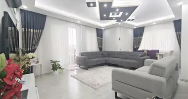Appartement 4 chambres dans Muratpasa, Turquie