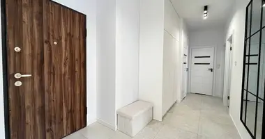 Wohnung 3 zimmer in Warschau, Polen