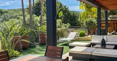 3 bedroom apartment in Spain