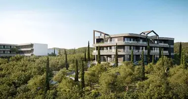 Wohnung 72 Schlafzimmer in Tivat, Montenegro