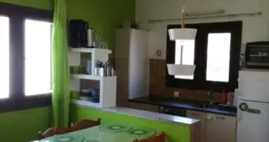 Dom wolnostojący 3 pokoi w Nikiti, Grecja