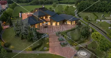 Maison 12 chambres dans Adamovec, Croatie