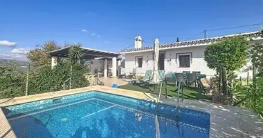 3 bedroom house in Spain