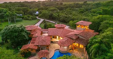 Manoir 3 chambres dans Veintisiete de Abril, Costa Rica