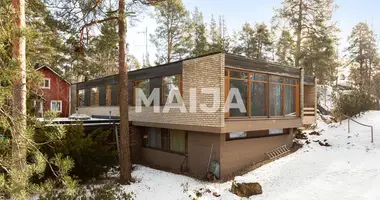 5 bedroom house in Kyminkartano, Finland