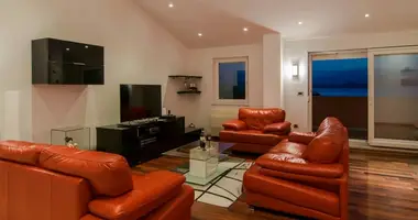Apartamento 4 habitaciones en Opcina Dezanovac, Croacia