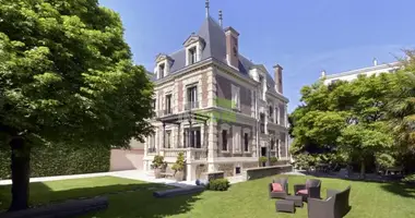 Schloss in Metropolitanes Frankreich, Frankreich