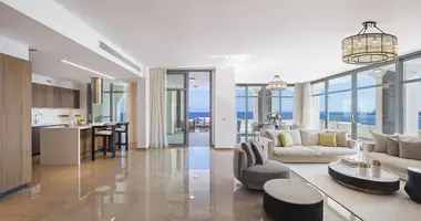 Mieszkanie 4 pokoi w Limassol, Cypr