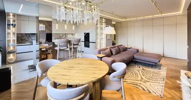 Apartamento 3 habitaciones en Minsk, Belarús