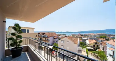 2 bedroom apartment in Tivat, Montenegro