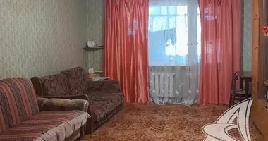 Appartement 3 chambres dans Kryuliany, Bélarus