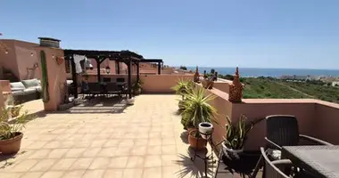 3 bedroom apartment in Manilva, Spain
