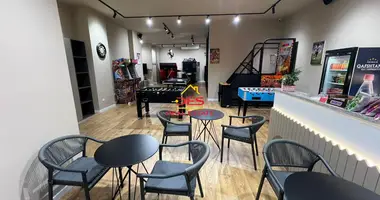 🎮 ENTERTAINMENT BUSINESS + BAR FOR SALE IN LUNGOMARE, VLORA 🍹   in Bashkia Vlore, Albania