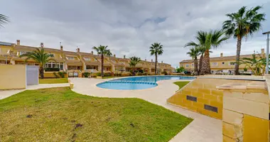 Bungalow 6 pokojów w Torrevieja, Hiszpania