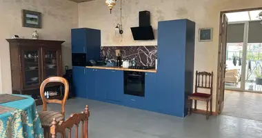 Mieszkanie 4 pokoi w Tbilisi, Gruzja
