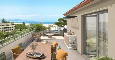 Mieszkanie 4 pokoi w Antibes, Francja