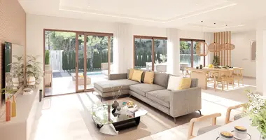 3 bedroom apartment in Peguera, Spain