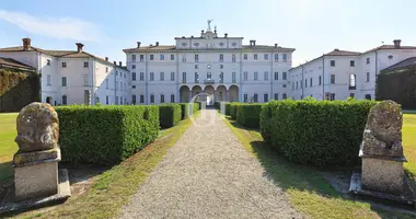 Villa 50 zimmer in Mailand, Italien
