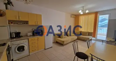 Квартира 2 комнаты в Святой Влас, Болгария