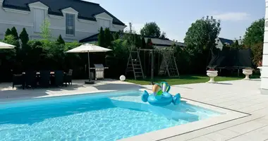 6 room house in Oberwaltersdorf, Austria