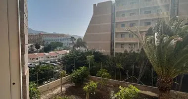 1 bedroom apartment in Arona, Spain