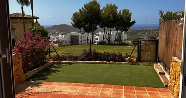 3 bedroom apartment in Finestrat, Spain
