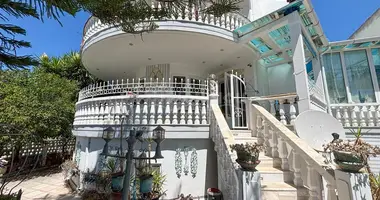 Casa 3 habitaciones en Pefkochori, Grecia