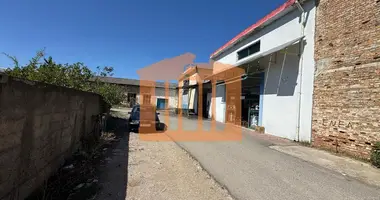 Fabrication 306 m² dans Bashkia Durres, Albanie