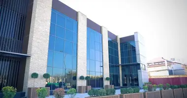 Коммерческое помещение 1 900 м² в Ташкент, Узбекистан