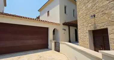 Villa 4 bedrooms in Limassol, Cyprus
